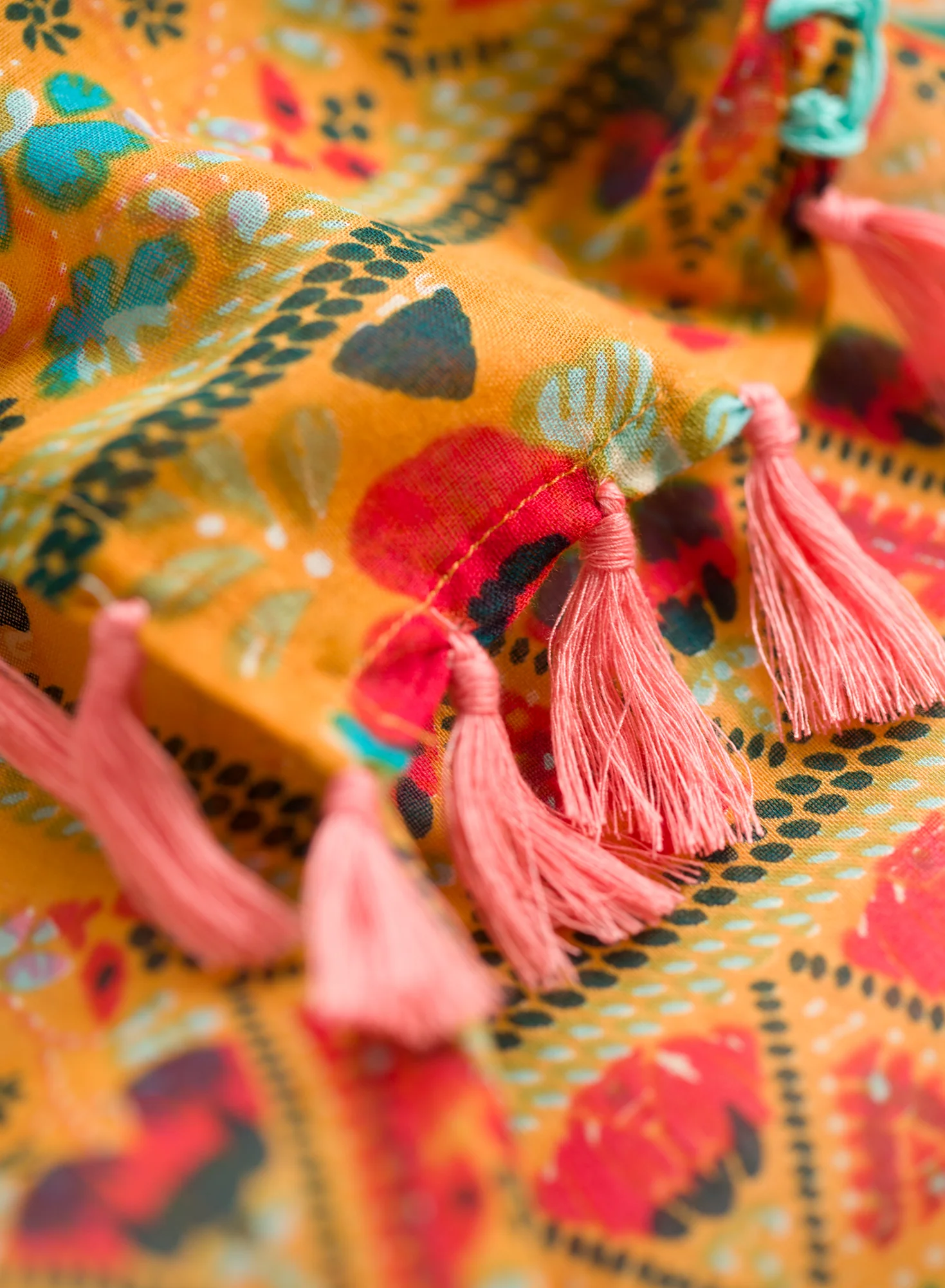Abilene Tassel Bandana - Image 8