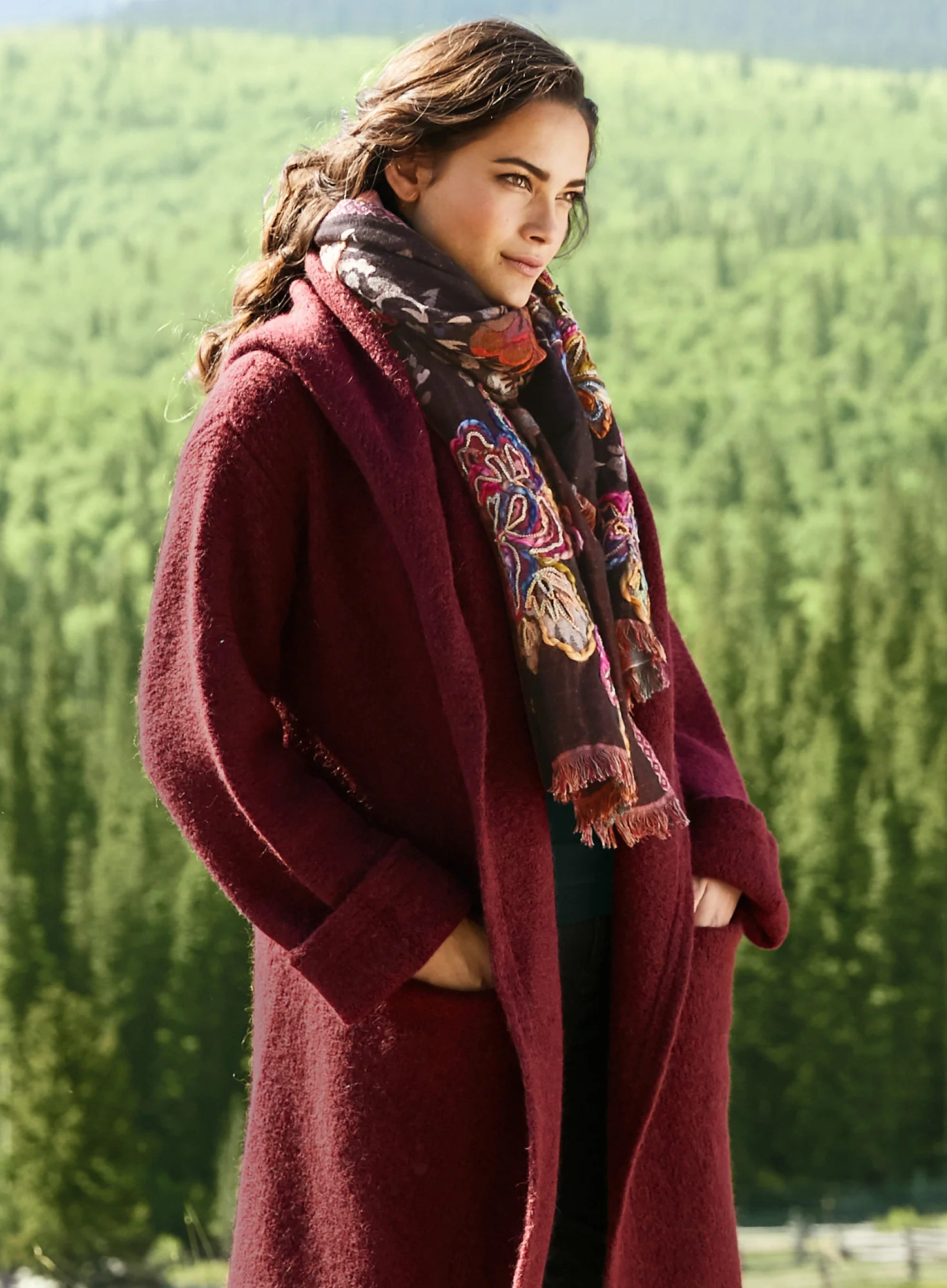 Artisan Floral Shawl - Image 4