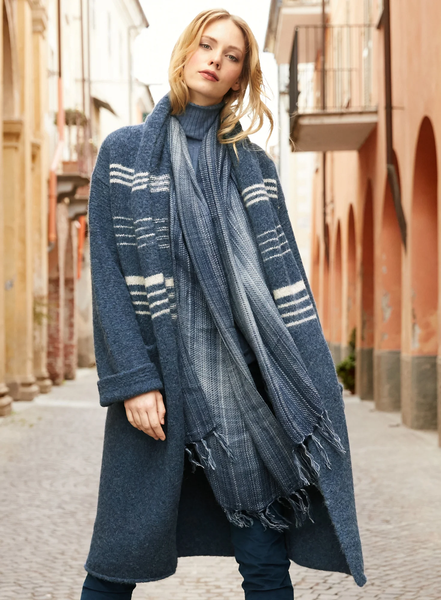 Bluenote Shawl - Image 3