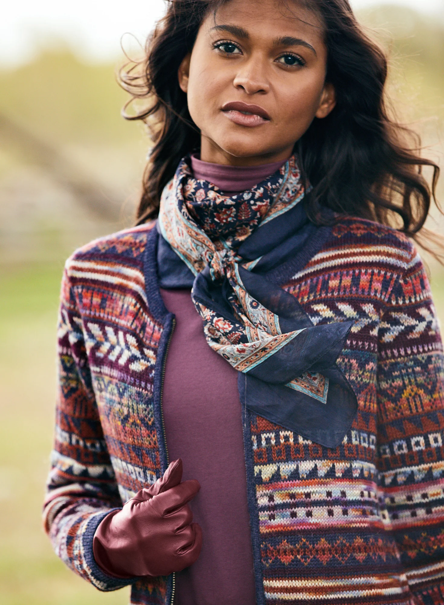Golshan Square Scarf - Image 4