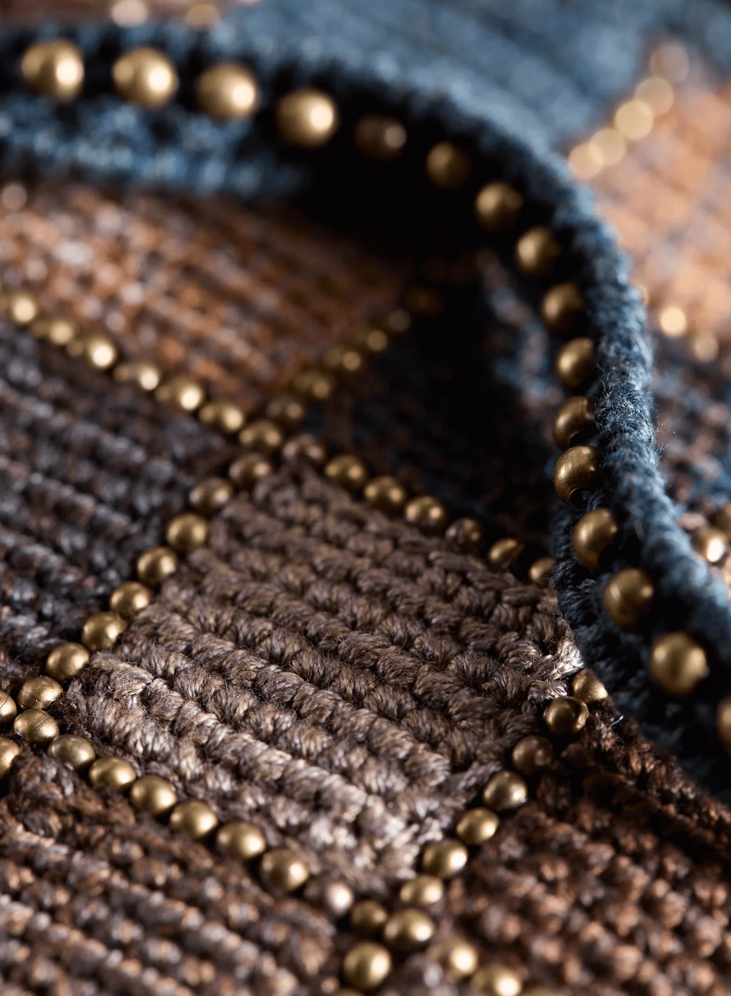 Zoya Crossbody Bag - Image 3